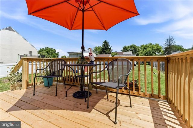 1007 LIVINGSTON AVE, Phoenixville, PA 19460