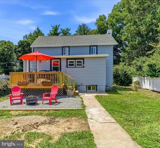 1007 LIVINGSTON AVE, Phoenixville, PA 19460