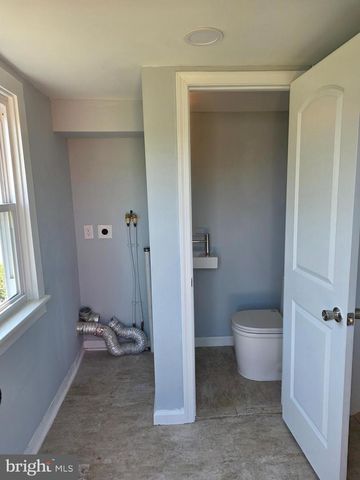 1007 LIVINGSTON AVE, Phoenixville, PA 19460
