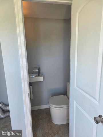 1007 LIVINGSTON AVE, Phoenixville, PA 19460