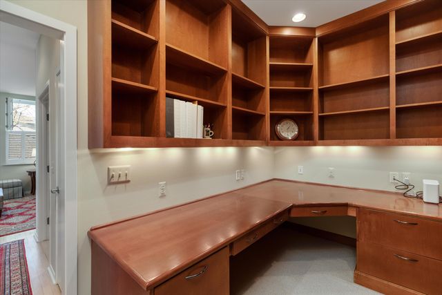 223 E Ann Street 1, Ann Arbor, MI 48104