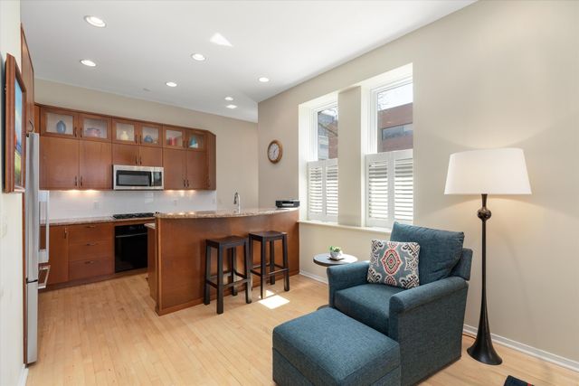 223 E Ann Street 1, Ann Arbor, MI 48104