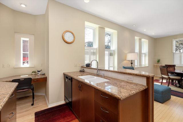 223 E Ann Street 1, Ann Arbor, MI 48104