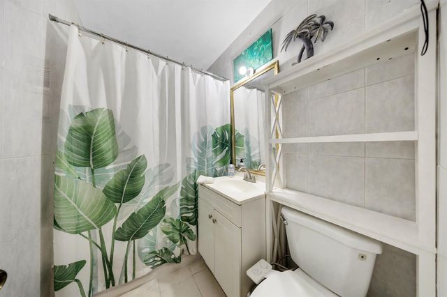 2326 Harding Street 2326, Hollywood, FL 33020