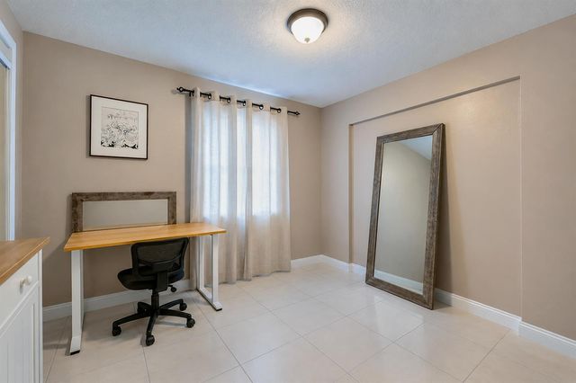 2326 Harding Street 2326, Hollywood, FL 33020
