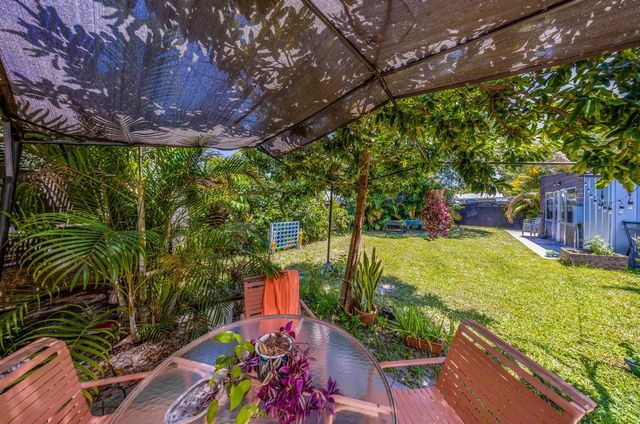 2326 Harding Street 2326, Hollywood, FL 33020