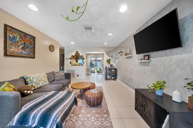 2326 Harding Street 2326, Hollywood, FL 33020