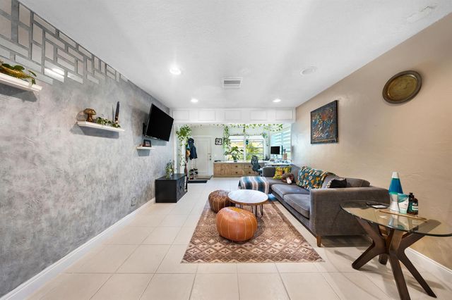 2326 Harding Street 2326, Hollywood, FL 33020