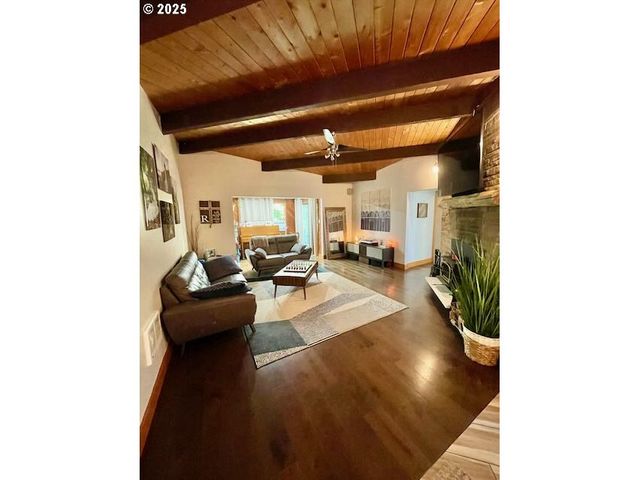 19306 Nw 11TH Ave, Ridgefield, WA 98642