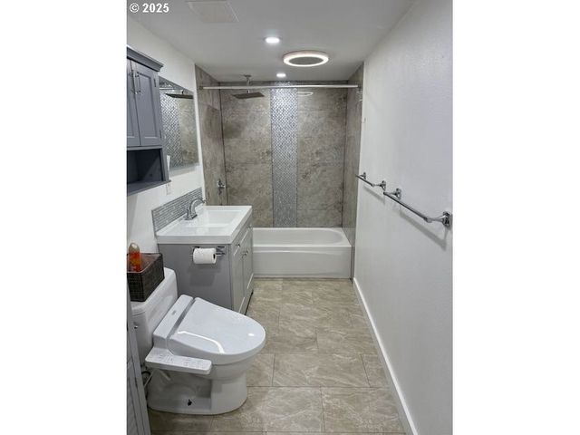 19306 Nw 11TH Ave, Ridgefield, WA 98642