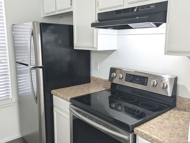 4212 Medical Dr Unit 606, San Antonio, TX 78229