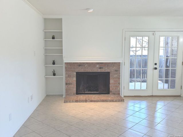 4212 Medical Dr Unit 606, San Antonio, TX 78229