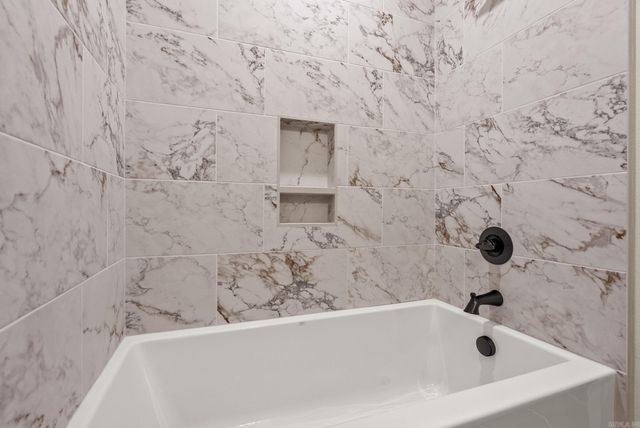 71 Corniche Cove, Maumelle, AR 72113