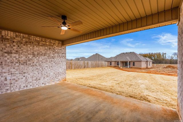 71 Corniche Cove, Maumelle, AR 72113