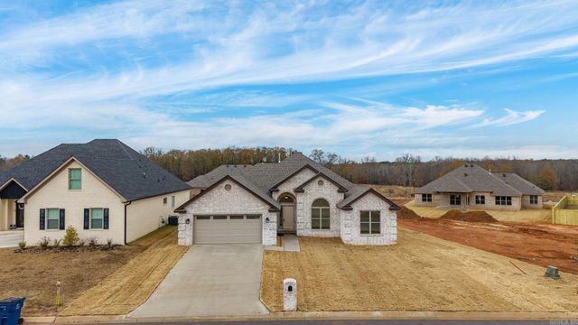 71 Corniche Cove, Maumelle, AR 72113