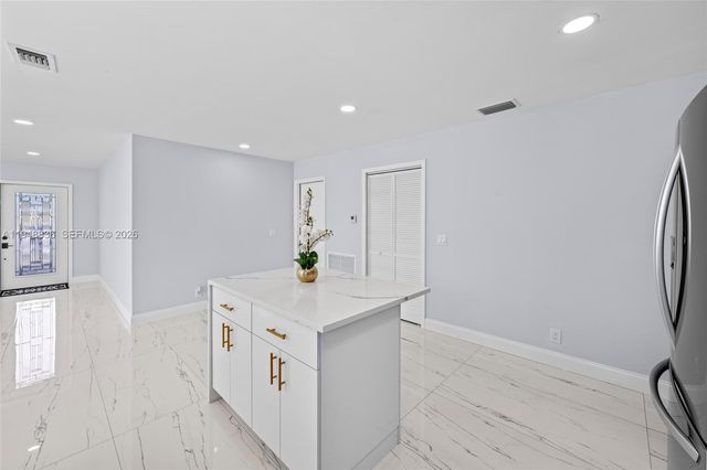 1720 SW 13th St, Boca Raton, FL 33486