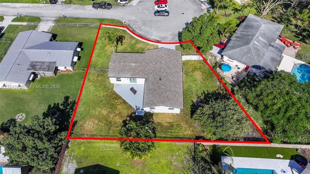 1720 SW 13th St, Boca Raton, FL 33486