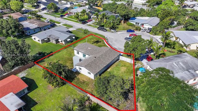 1720 SW 13th St, Boca Raton, FL 33486
