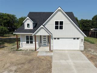 908 First Street, Princeton, TX 75407