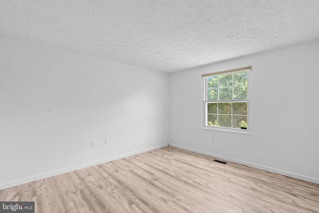 3500 MANIS RD, Clinton, MD 20735