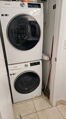 1900 N Bayshore Dr 4007, Miami, FL 33132