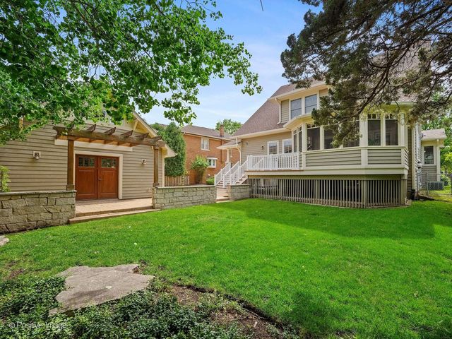 337 S Park Avenue, La Grange, IL 60525