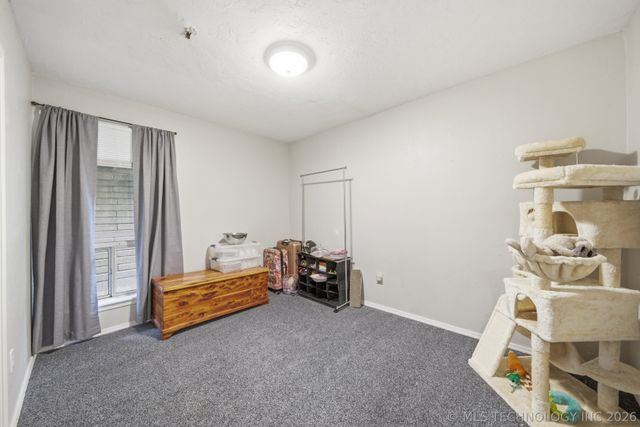 706 Villa Vista Drive, Pryor, OK 74361