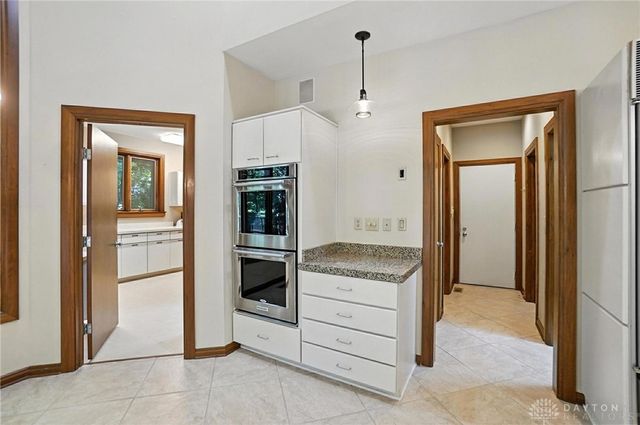 1359 Soaring Heights Drive, Sugarcreek Twp, OH 45440