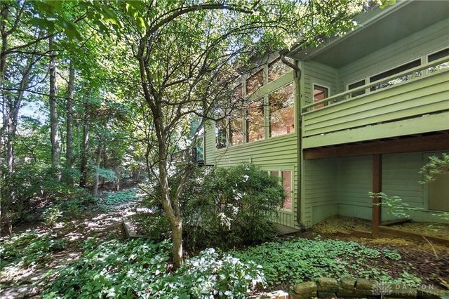 1359 Soaring Heights Drive, Sugarcreek Twp, OH 45440