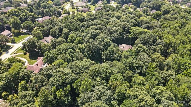 1359 Soaring Heights Drive, Sugarcreek Twp, OH 45440