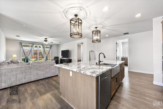 11126 Arundel Way, Bakersfield, CA 93311