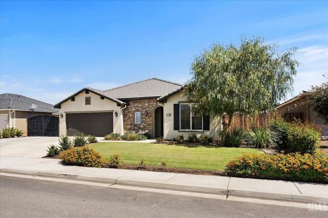 11126 Arundel Way, Bakersfield, CA 93311
