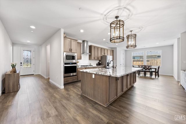 11126 Arundel Way, Bakersfield, CA 93311