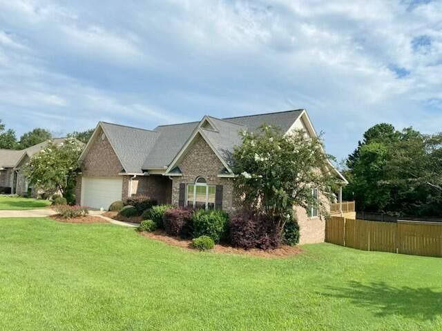 16 Woodside, Hattiesburg, MS 39402