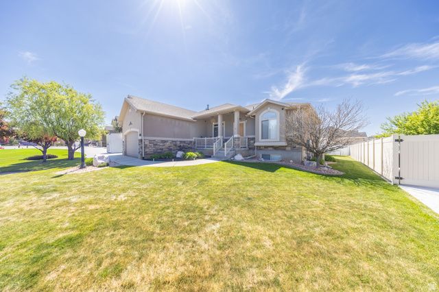 1125 W 3090 S, Syracuse, UT 84075