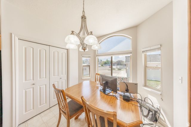 1125 W 3090 S, Syracuse, UT 84075
