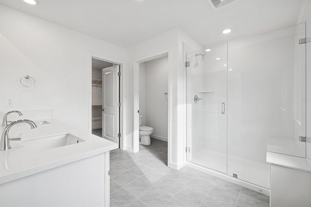 3412 Shaker Way, Sacramento, CA 95835