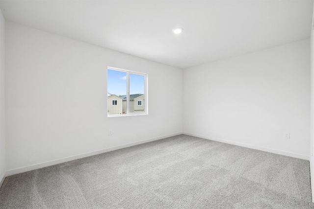 3412 Shaker Way, Sacramento, CA 95835