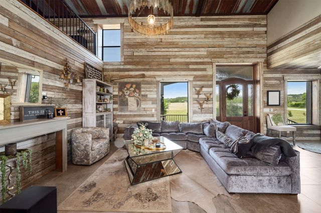 1875 Fm 2136, Clifton, TX 76634