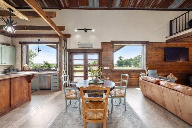 1875 Fm 2136, Clifton, TX 76634