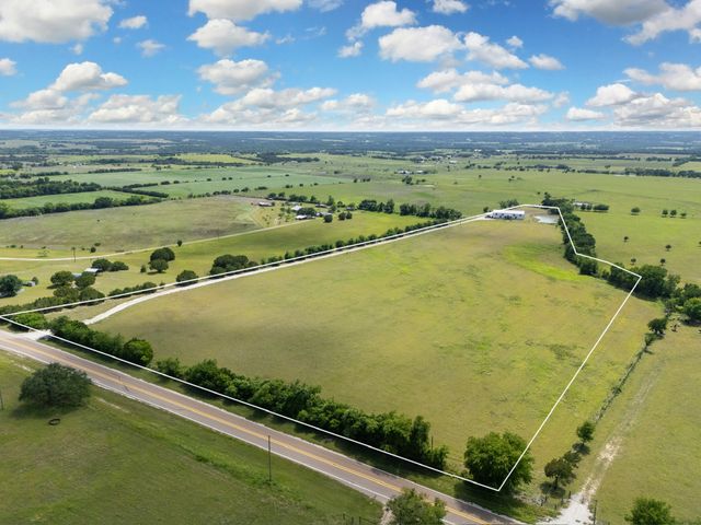 1875 Fm 2136, Clifton, TX 76634