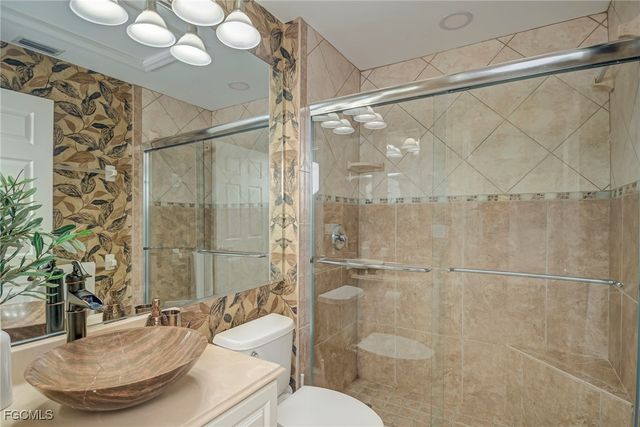 2498 Greendale PL, Cape Coral, FL 33991