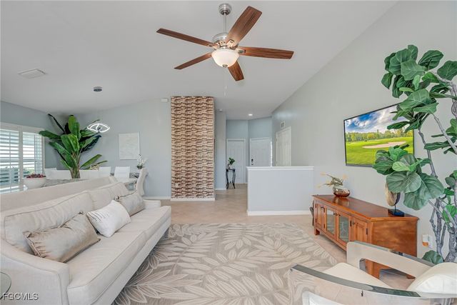 2498 Greendale PL, Cape Coral, FL 33991