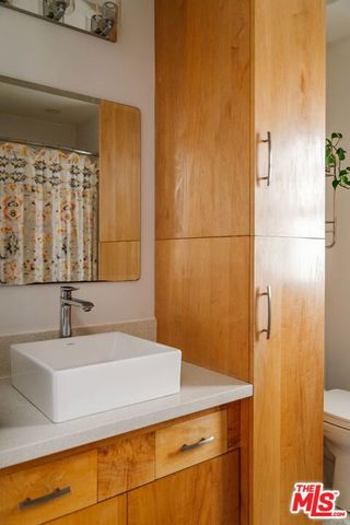 3773 S St Andrews Place, Los Angeles, CA 90018