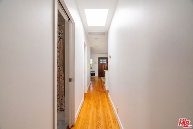 3773 S St Andrews Place, Los Angeles, CA 90018