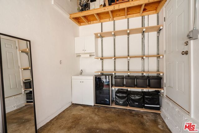 3773 S St Andrews Place, Los Angeles, CA 90018