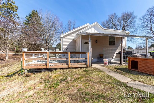 163 S York Street, Belding, MI 48809