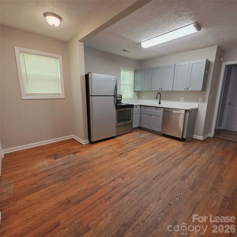 924 Holland Avenue, Charlotte, NC 28206