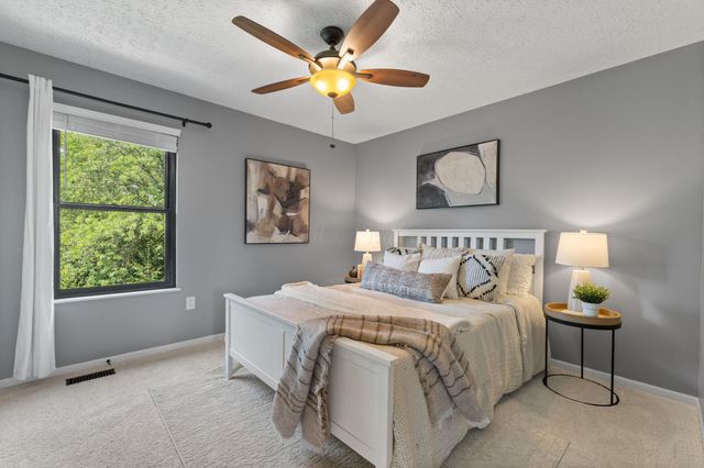 2935 Splitrock Road, Columbus, OH 43221