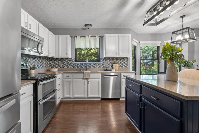 2935 Splitrock Road, Columbus, OH 43221